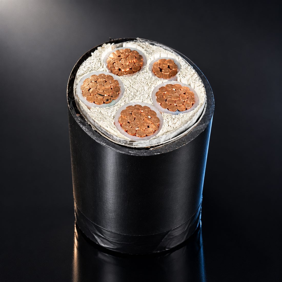 Copper 5-core power cable cross-section